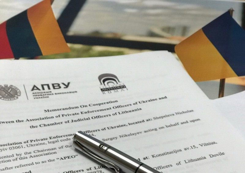 Lietuvos antstolių rūmai stiprina bendradarbiavimą su Ukrainos antstoliais